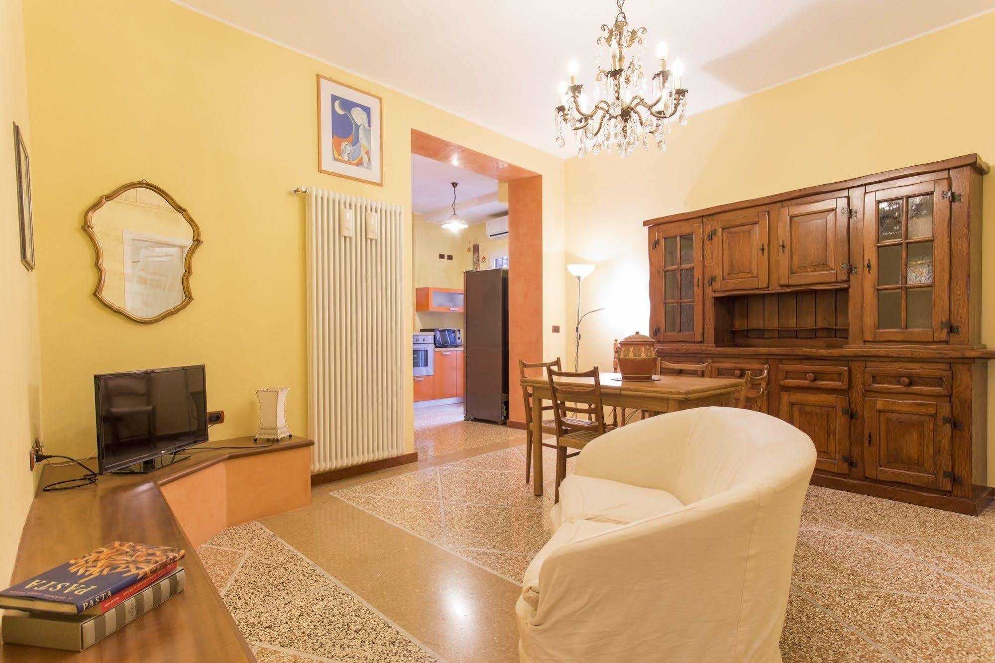 Appartement Petroni 38 By Bologne