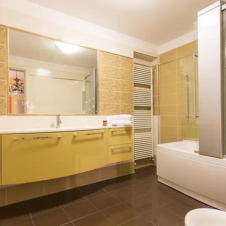 Petroni 38 By Studio Vita Bologna Room photo